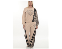 Kaliteli toptan ve perekente takim uygun fiyat bilgi için whatsapp üzerinden ulasabilirsiniz