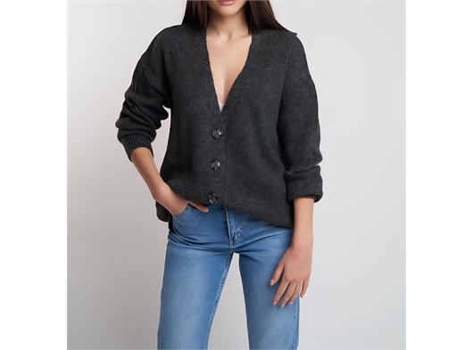 ​"Model Çok, Renk Çok! Triko & Tuniklerde Toptan Fırsatı"